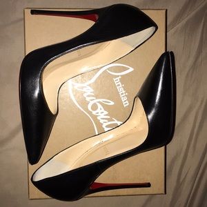 Christian Louboutin So Kate 120 KID